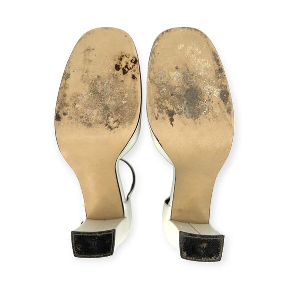 Andrea Coleccion | Size 8 | White Leather Round Toe Chunky 4 Inch High Heel Pump - Picture 10 of 11